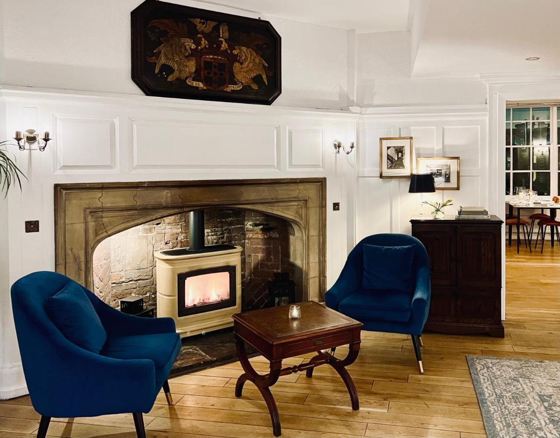 The Warwick Arms Hotel Zewnętrze zdjęcie