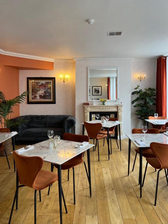 The Warwick Arms Hotel Zewnętrze zdjęcie