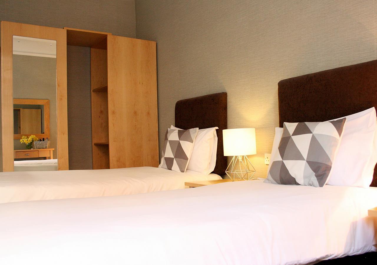 The Warwick Arms Hotel Zewnętrze zdjęcie