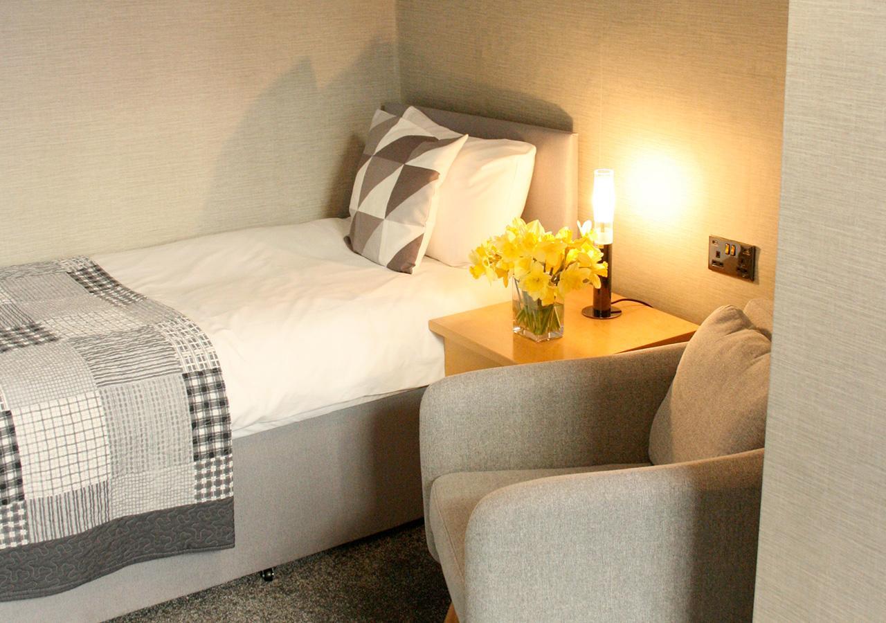 The Warwick Arms Hotel Zewnętrze zdjęcie